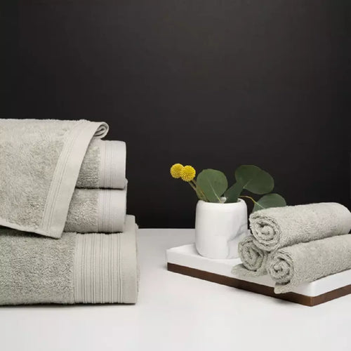 Premium Egyptian Cotton Towels for Luxurious Bathroom Decor